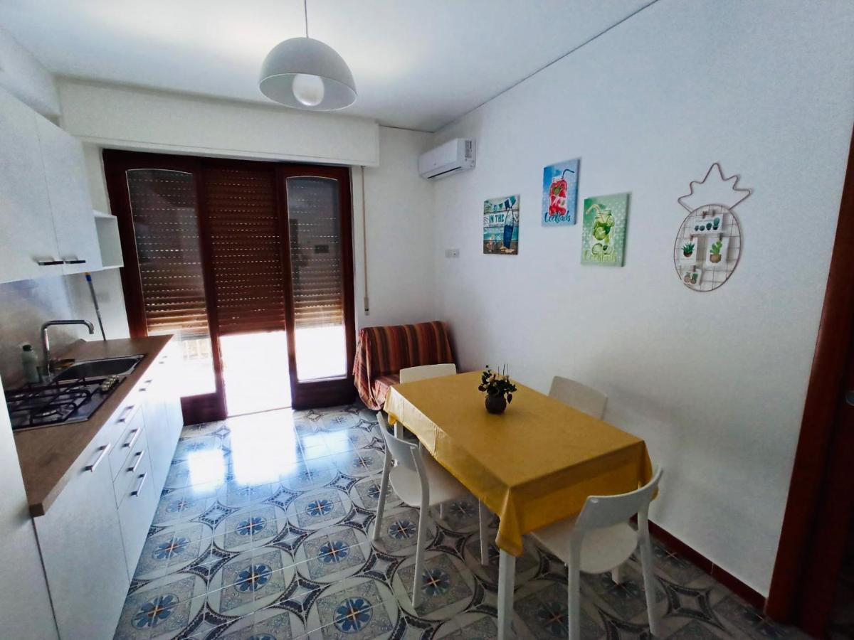 Mondello Valdesi Apartment Палермо Екстериор снимка